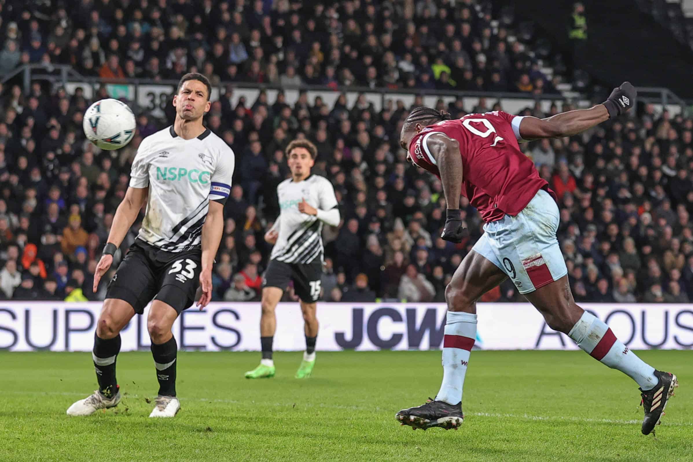 West Ham til Old Trafford tipsbladet.no