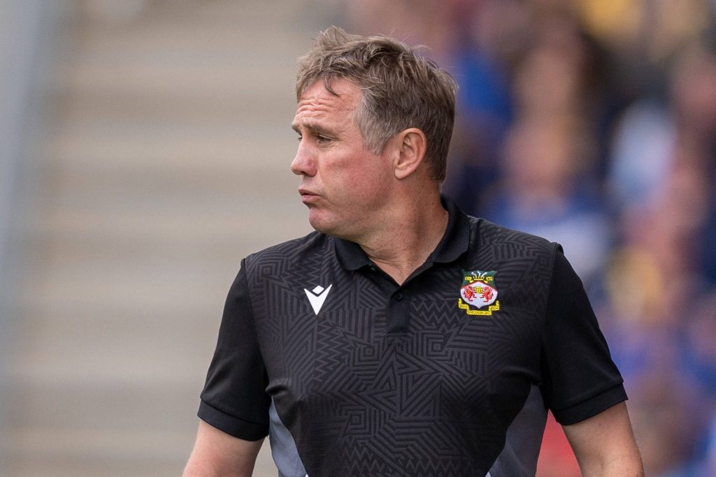 Maktsyke nykommere i Championship 2 Phil Parkinson jakter opprykk med Wrexham