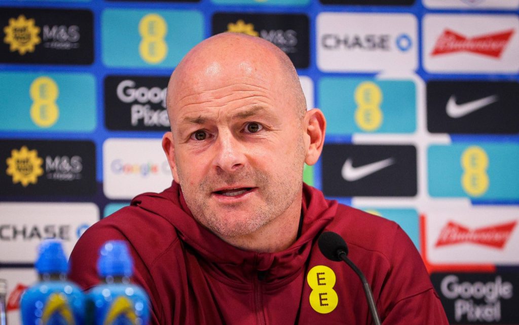England vil ha Pep 1 Carsley, England