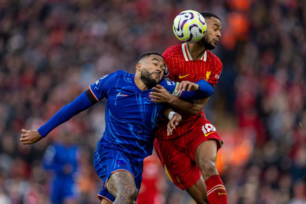 Liverpool-Manchester United: Erkerivalene barker sammen 1 Liverpool-Manchester United