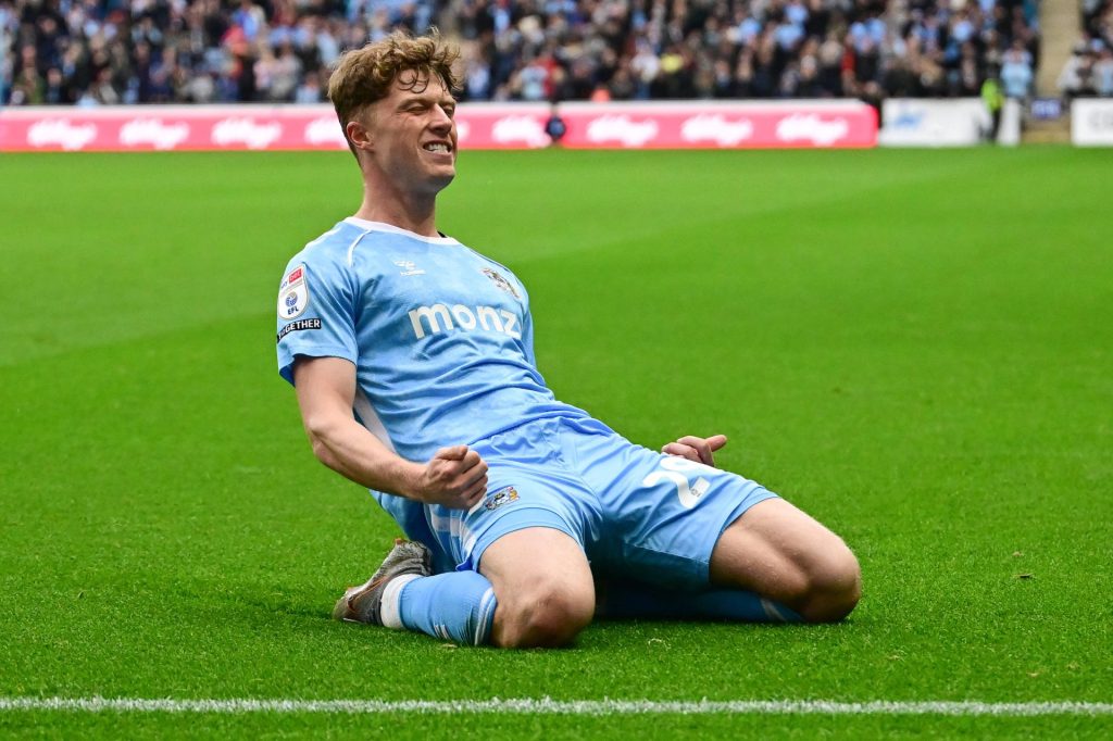 Championship-runde #18: To blå, og to nordmenn, skiller seg ut 2 Championship-runde #18