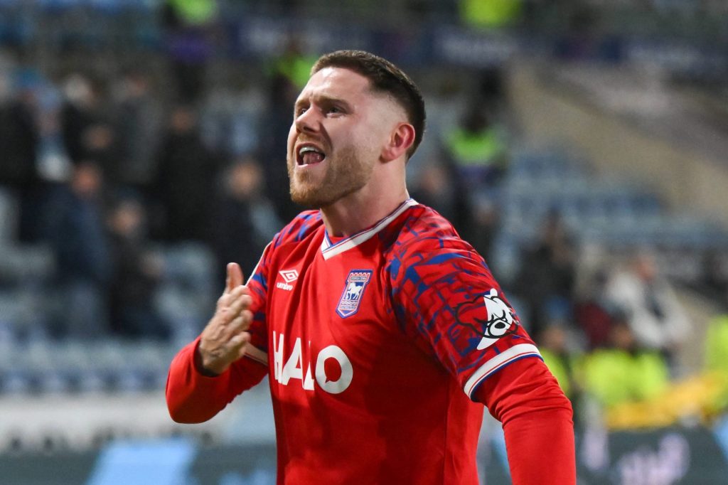 Wes Burns og Ipswich viste muskler mot ligalederen i Championship: Credit IMAGO / NurPhoto