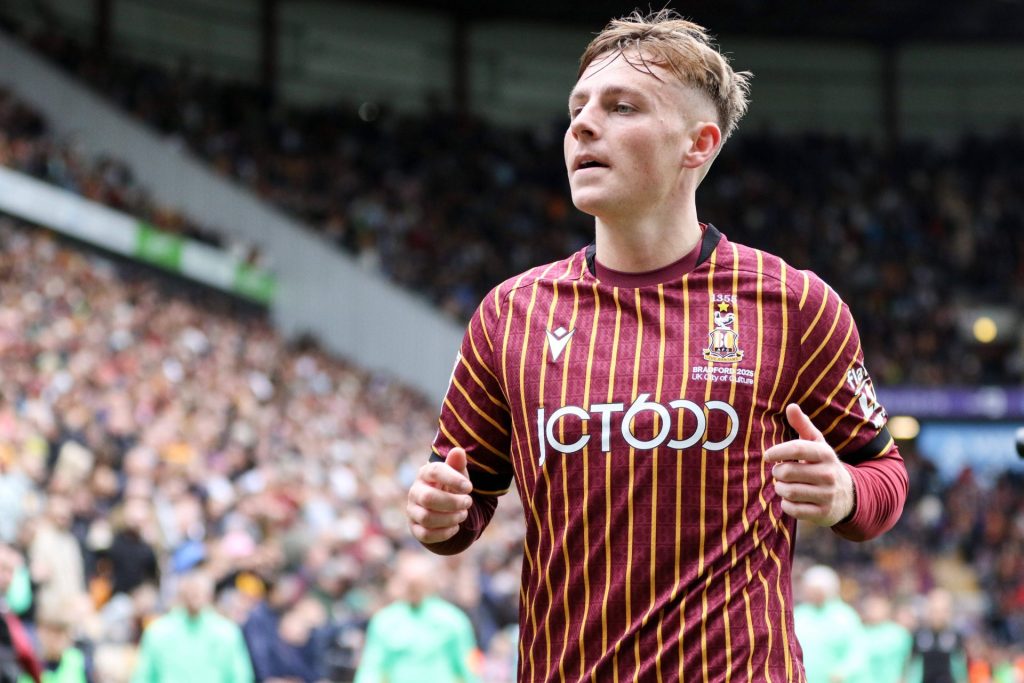 Play off i League One: Tre giganter og en outsider 3 Bobby Pointon, Bradford, League One