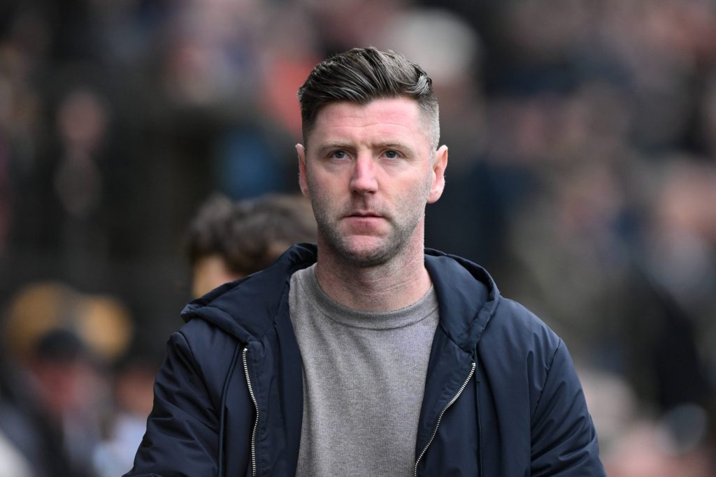 Paul Gallagher har fått sparken i Barrow