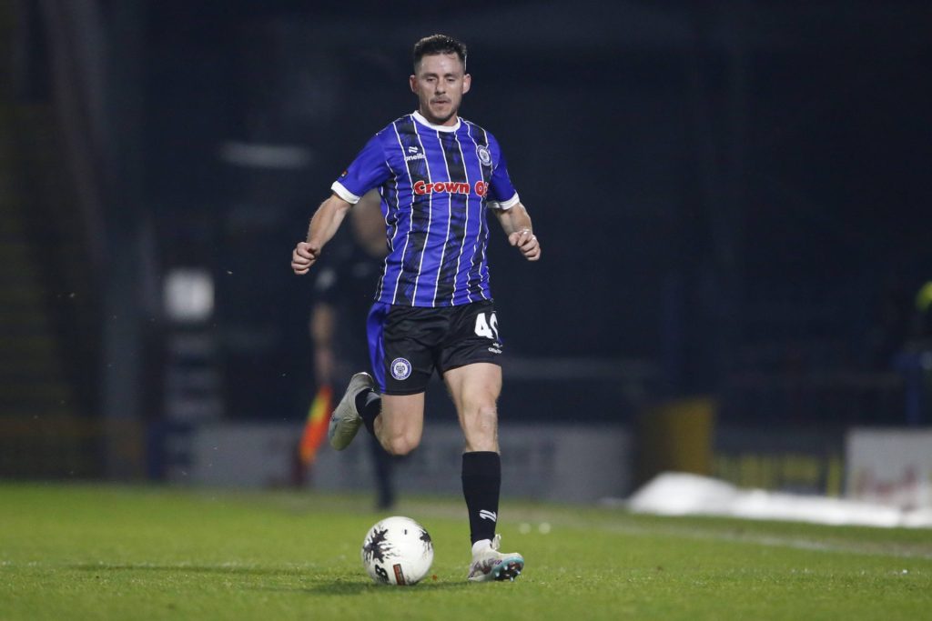 Ian Henderson er 40 år men leverer stadig målpoeng for Rochdale i National League 