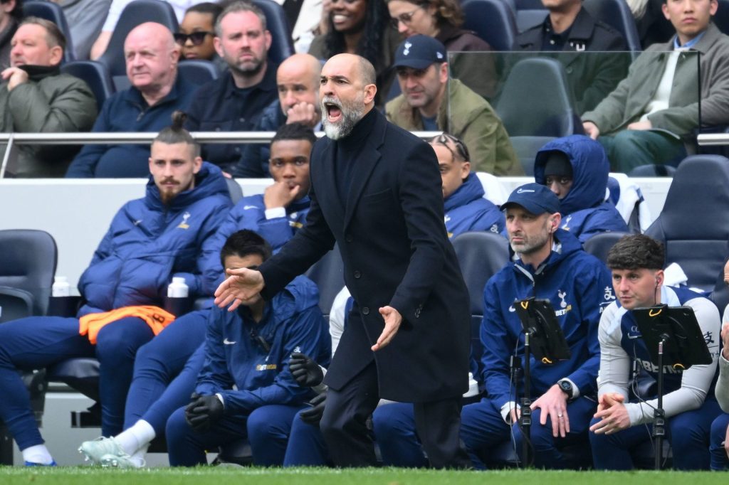 Tottenham sparket igjen - og Jermaine Defoe blir manager 1 Tottenham sparket igjen - og Jermaine Defoe blir manager imago1074837868 Tottenham