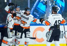 Frisk Asker stoppet Storhamar-festen – ny spenning om NM-pokalen Jubel i Frisk Asker-leiren etter at Christian Vethe Bye scoret gjestenes 2-1-mål mot Storhamar i den femte finalekampen i NM-sluttspillet i ishockey. Foto: Lise Åserud / NTB