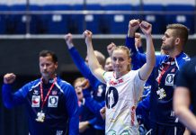 Håndballjentene ubeseiret på over ett år – filleristet Romania og vant 45-25 Henny Ella Reistad bidro til norsk maktdemonstrasjon mot Romania. Foto: Nikola Krstic / NTB