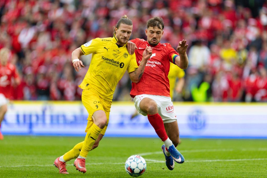 Bodø/Glimt - Brann: Toppoppgjør på Aspmyra 1 Bodø/Glimt - Brann: Toppoppgjør på Aspmyra Kasper Hogh Glimt