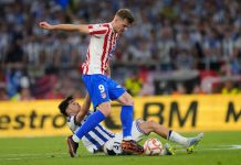 Julian Álvarez matchvinner for Atlético – sa unnskyld til fansen Alexander Sørloth bidro til å hale i land tre poeng for Atlético Madrid. Foto: Jose Breton