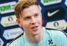 Hauge så «VM-veteranene» herje – vil være med å bidra Jens Petter Hauge så de tre andre «VM-veteranene» fra U20-mesterskapet i 2019 levere avgjørende bidrag mot Irak. Han vil gjerne være med å bidra på banen selv også. Foto: Fredrik Varfjell / NTB