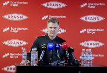 Brann-ledelsen om sparkingen av Freyr Alexandersson: – Svak utvikling Pressekonferanse på Brann stadion i forbindelse med at Brann og hovedtrener Freyr Alexandersson avslutter samarbeidet. Foto: Paul S. Amundsen / NTB