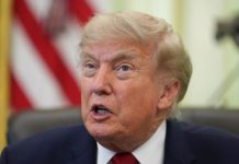 President Donald Trump har vært tydelig på hvor han står i spørsmålet om transkjønnede i idretten. Foto: Jacquelyn Martin / AP / NTB