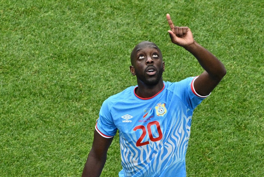 DR Kongo - Usbekistan: Kan noen av underdogene kare seg videre? Yoane Wissa DR Kongo