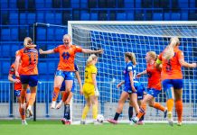 Aalesunds Ingeborg Skretting feirer 0-1 målet under NM-semifinalen mellom Stabæk og Aalesund. Foto: Amanda Pedersen Giske / NTB.