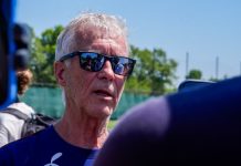Landslagslegen bekymret over VM-varmen: – På grensen til uforsvarlig Landslagslege Ola Sand under en trening på Melanie Lane Training Ground før åttedelsfinalen i VM mot Brasil. Foto: Terje Pedersen / NTB
