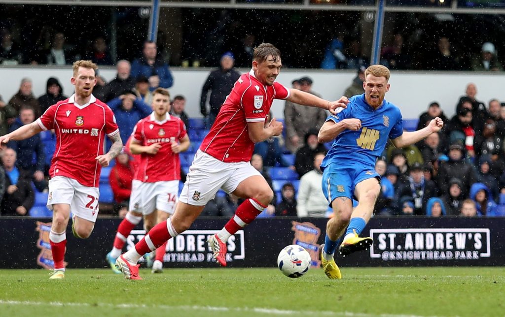 Wrexham - Birmingham: Rivaler på jakt etter sesongens første seier 1 Wrexham - Birmingham: Rivaler på jakt etter sesongens første seier Carlos Vicente Birmingham