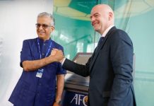 Asias fotballforbund med helomvending – støtter gjenvalg av Fifa-president Infantino AFC-president Salman Bin Ibrahim Al-Khalifa vil likevel støtte Gianni Infantino. Bildet er tatt i 2018. Foto: Vincent Thian / AP / NTB