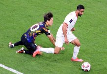 Jordans fotballpresident føler seg utpresset av Infantino Mohammad Abuhasheesh fra Jordan i aksjon i VM-kamp mot Sør-Korea. Landets fotballpresident går hardt ut mot Fifa-president Gianni Infantino. Foto: Hussein Sayed