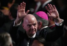 Fifa-sjef Infantino kritiseres av egne styremedlemmer: – Alvorlig svikt i dømmekraft Fifa-president Gianni Infantino. Foto: Matias Delacroix / AP / NTB