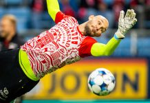 Jerv-legenden Øvretveit legger opp for andre gang Øystein Øvretveit har gitt seg i Fredrikstad og lagt opp som fotballspiller. Foto: Trond R. Teigen / NTB