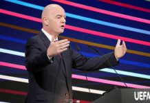 Fifa beskylder Uefa for «svertekampanje» Fifa og president Gianni Infantino slår tilbake mot Uefa i ferske rettsdokumenter. Foto: Darko Vojinovic / AP / NTB