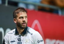 Før Vikings CL-kamp mot Stuttgart skal det være ett minutts stillhet til minne om de som har mistet livet i Nepal. Foto: Trond R. Teigen / NTB