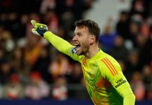 Juventus hentet brasiliansk keeperveteran Neto i aksjon for Arsenal i fjor. Foto: Joan Monfort / AP / NTB