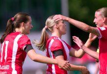 Tre perlemål da Norge åpnet U17-VM med seier Maia Melgård (t.v.) scoret to mål for Norge i U17-VM. Her fra kampen mellom Lyn og Fortuna Ålesund tidligere i år. Foto: Terje Bendiksby / NTB