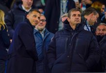 Avis: PL-klubber krever City-avklaring før sesongslutt Manchester Citys styreleder Khaldoon Al Mubarak (v.v.) og klubbdirektør Ferran Soriano benekter at klubben er skyldig i regelbrudd. Foto: Dave Thompson / AP / NTB
