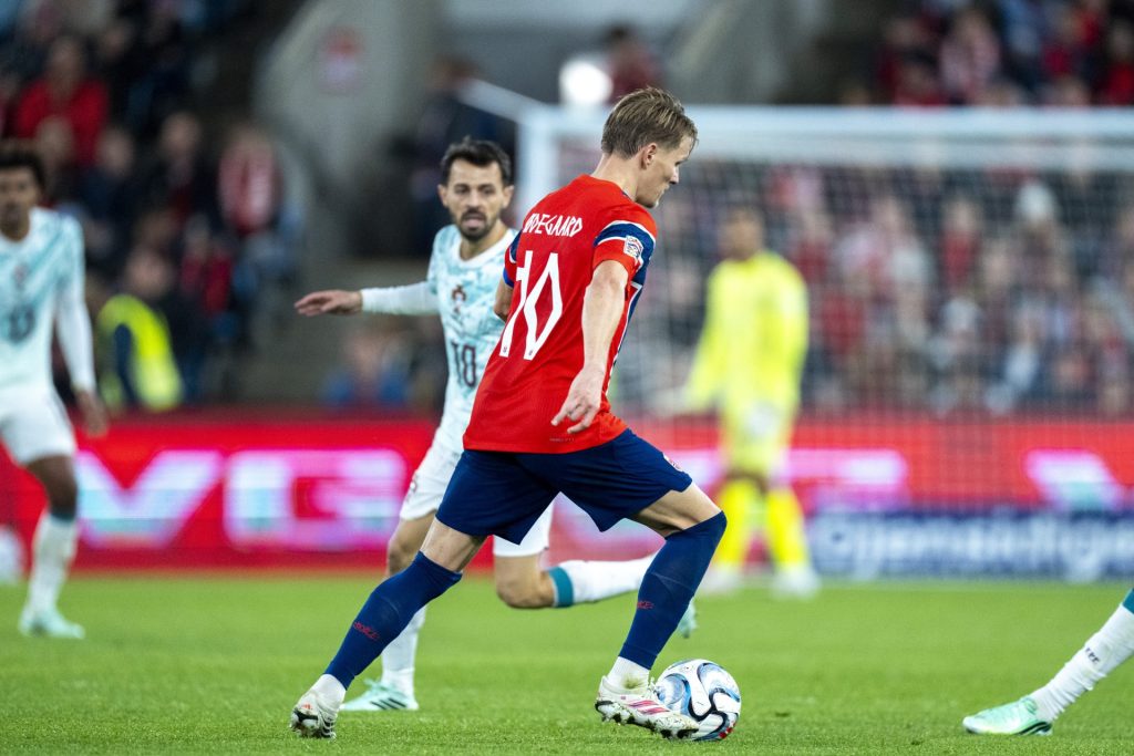 Portugal vs Norge: Kaos, keeperbytte og portugisisk revansjelyst i Porto 1 Portugal vs Norge: Kaos, keeperbytte og portugisisk revansjelyst i Porto Martin odegaard