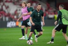 Glimts målkonge slaktes i Skottland: – Helt ute av det Kasper Høgh har slitt i Celtic den siste tiden. Foto: Armando Franca / AP / NTB