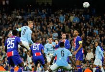 Kaptein Haaland berget City fra ydmykelse – tapte likevel 2-4 for PSG Erling Braut Haaland nikker inn sitt 60. mesterligamål med kapteinsbindet på armen. Foto: Dave Thompson